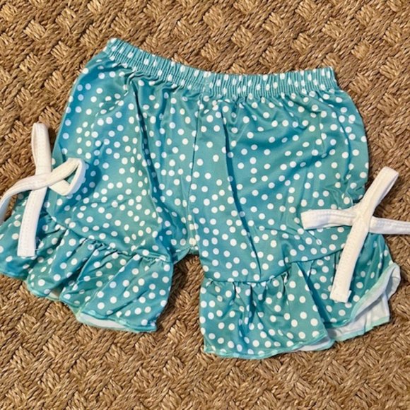 kids ruffle outfit - Picture 3 of 5